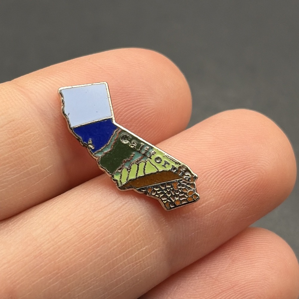 California State Outline United States Of America Lapel Hat Pin